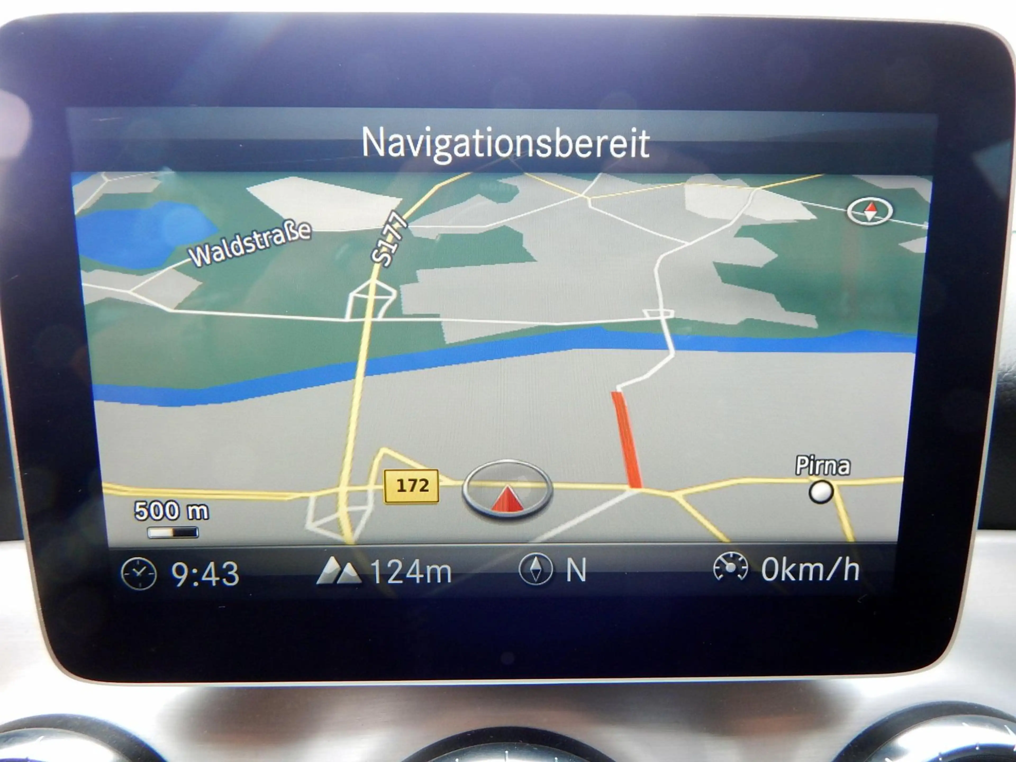 Mercedes-Benz CLA 220 4Matic Urban — photo 14