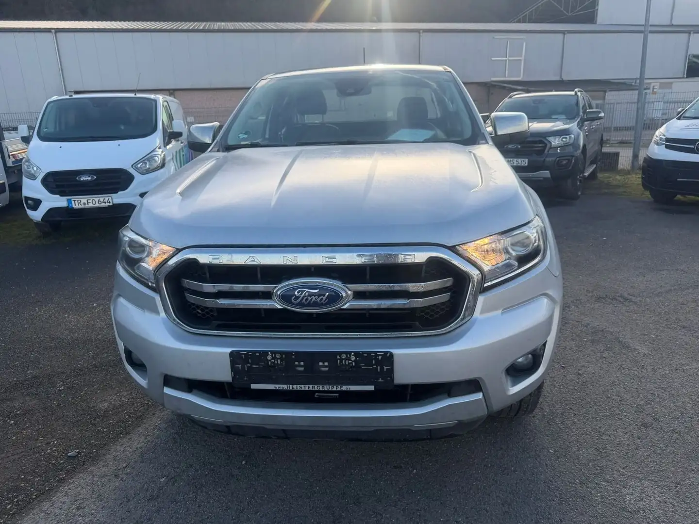 Ford Ranger XLT Extrakabine 4x4 Silber - 2