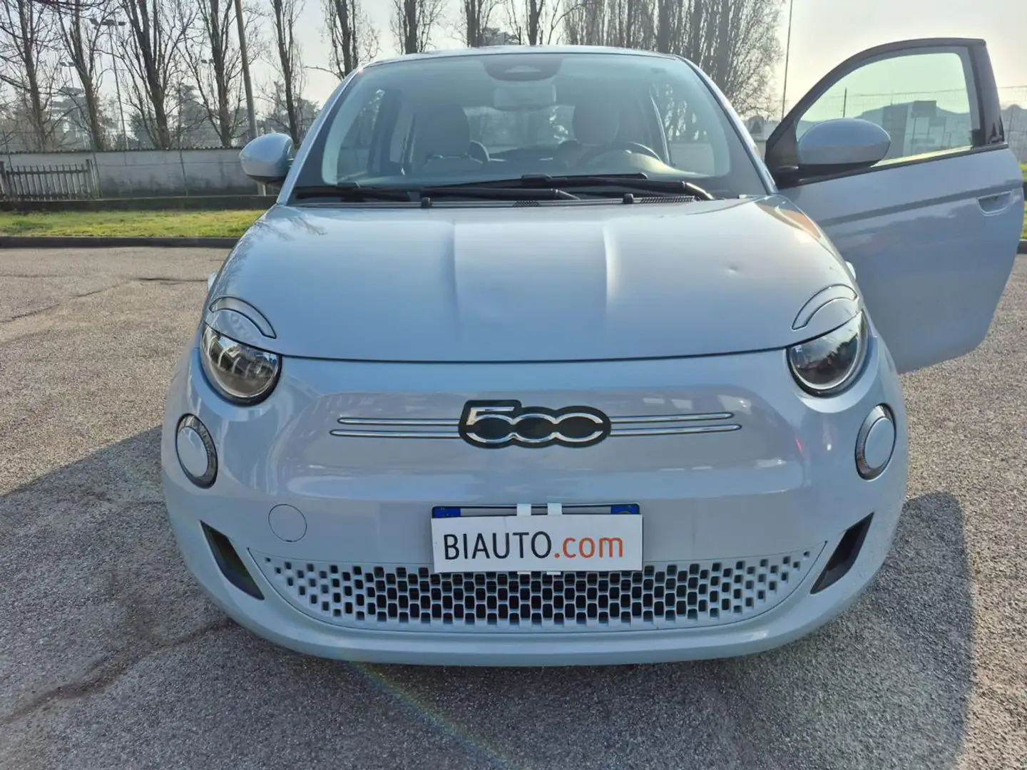 Fiat 500e 3+1 42 kWh Icon+Hatchback NO VINCOLI Blau - 2