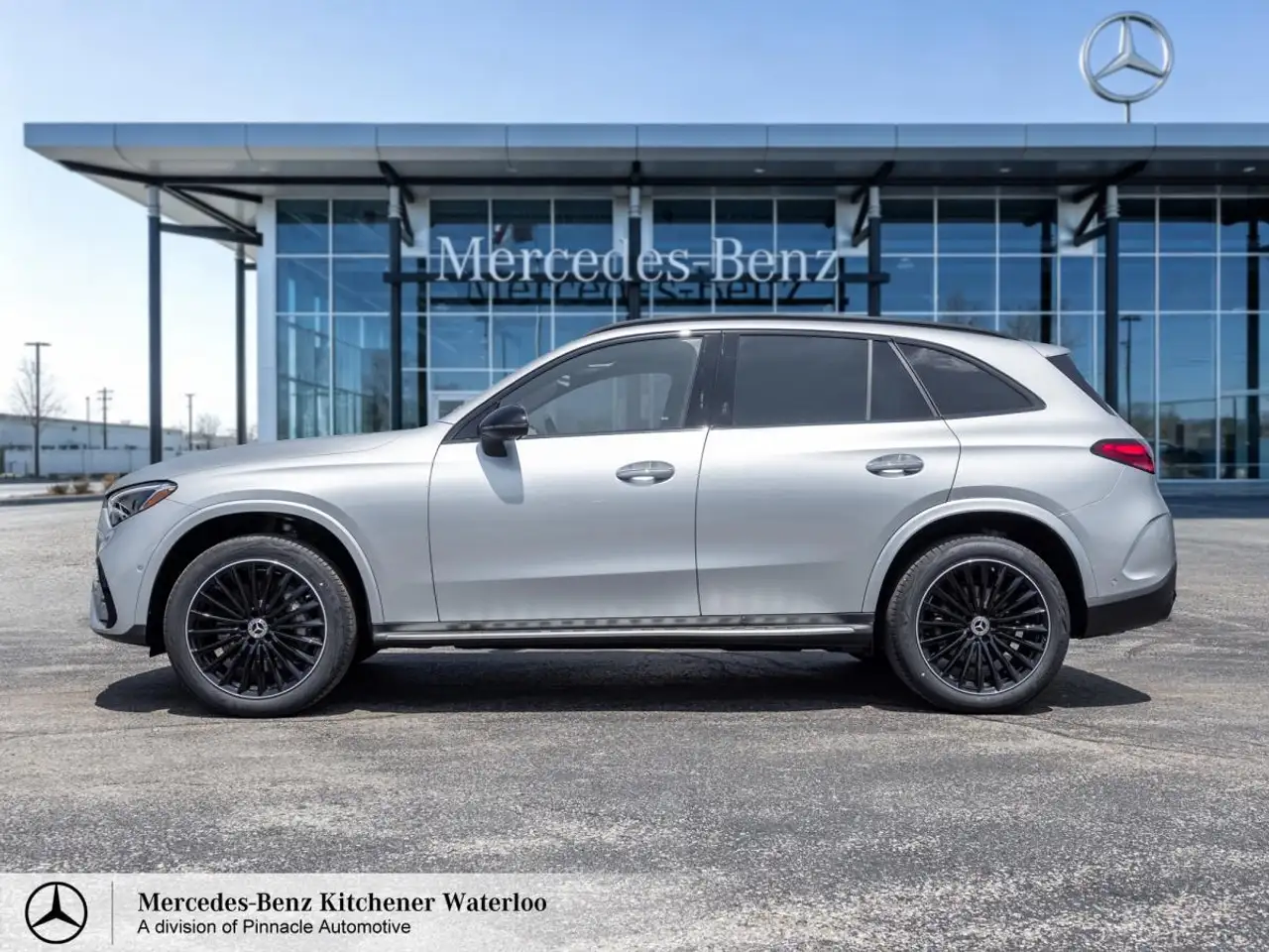 Mercedes-Benz GLC снимка Mercedes-Benz GLC
