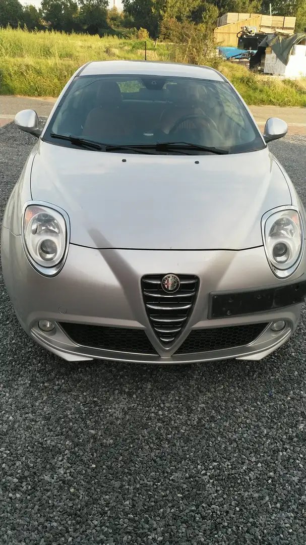 Alfa Romeo MiTo Mito 1.4 Turbo Multi Air Distinctive Start Plateado - 1