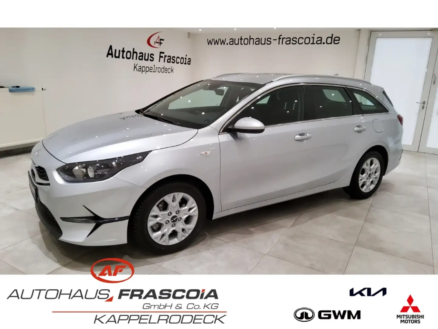Kia Ceed SW / cee'd SW Vision Komfort Plus 1.5 DCT7 Navi ACC PDC hi. Rück Silber - 1