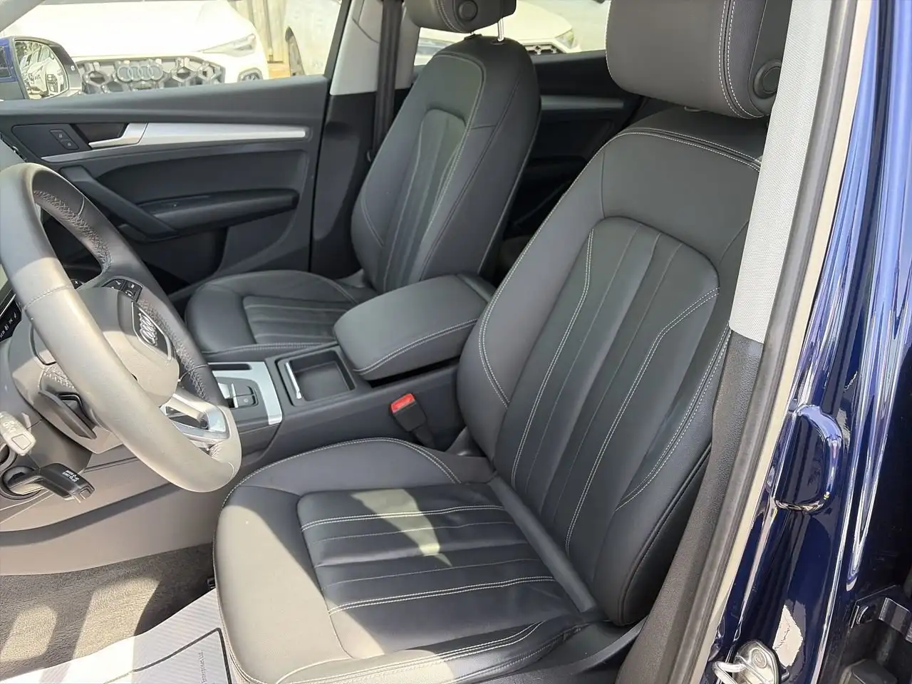 Audi Q5 снимка Audi Q5