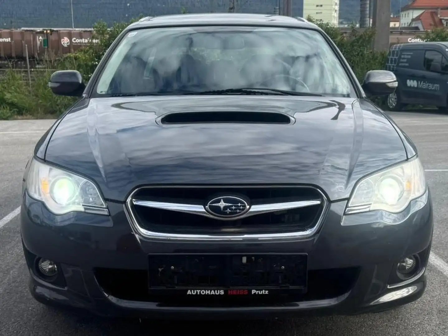 Subaru Legacy 2.0 D Active Schwarz - 2