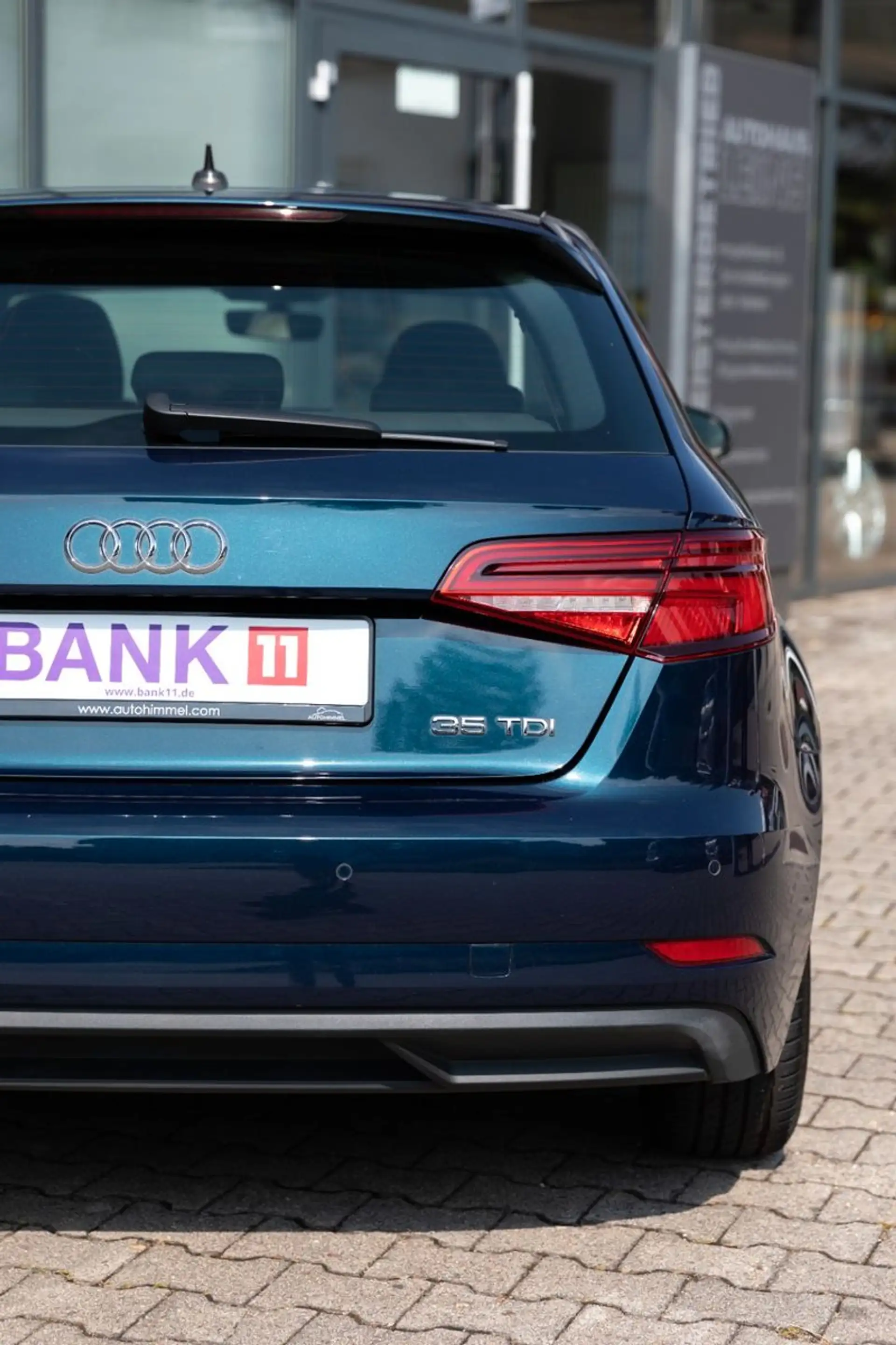 Audi A3 Sportback 35 TDI S-tronic LED Virtual Cockpit — photo 15