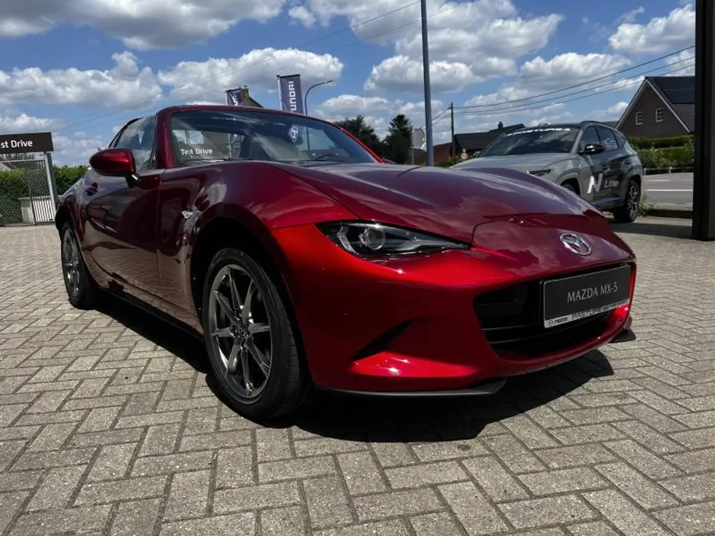 Mazda MX-5 Exclusive-Line Rouge - 2