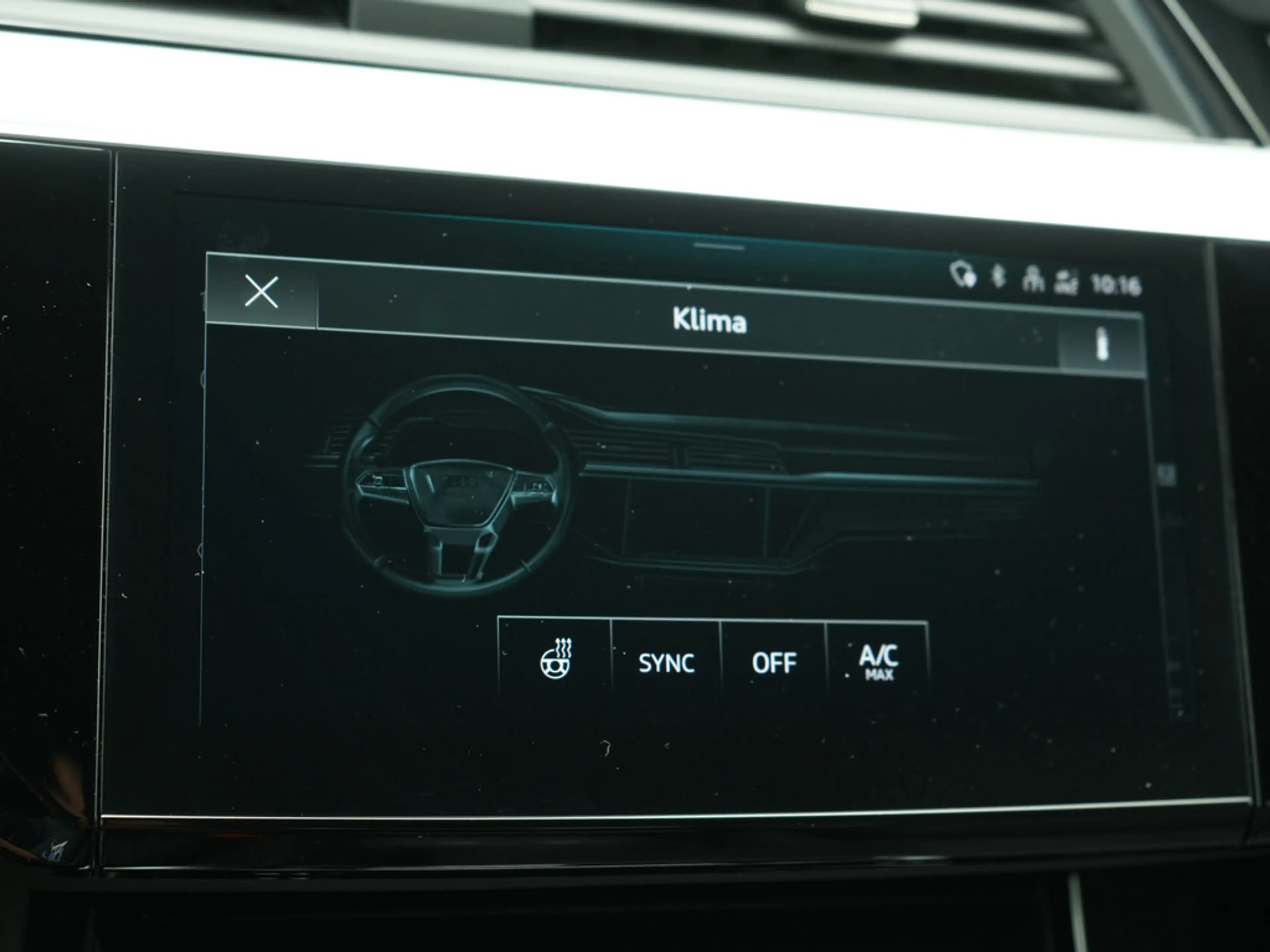 Audi Q8 e-tron advanced PANO MATRIX LUFT ACC LEDER — photo 14