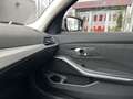 BMW 320 d xDrive Touring Aut. / Widescreen / SZH / 17" Grijs - thumbnail 30