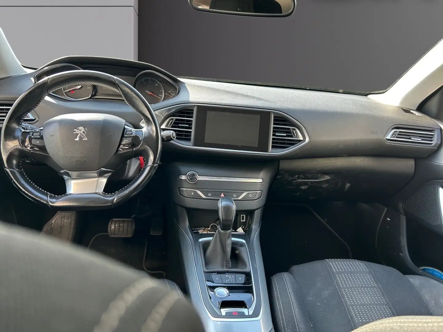 Peugeot 308 Allure Gris - 2