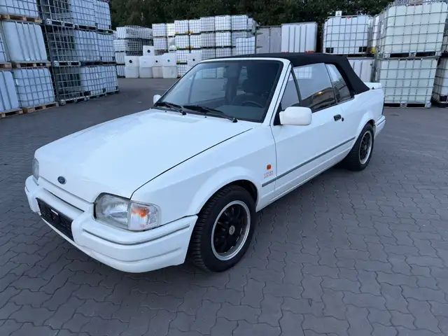 Ford Escort Cabrio XR3i Oldtimer MK4
