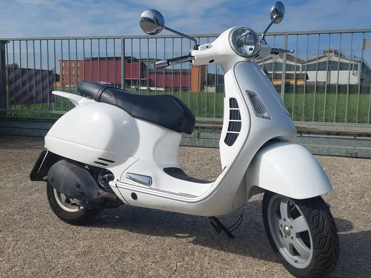 Piaggio GTS 125