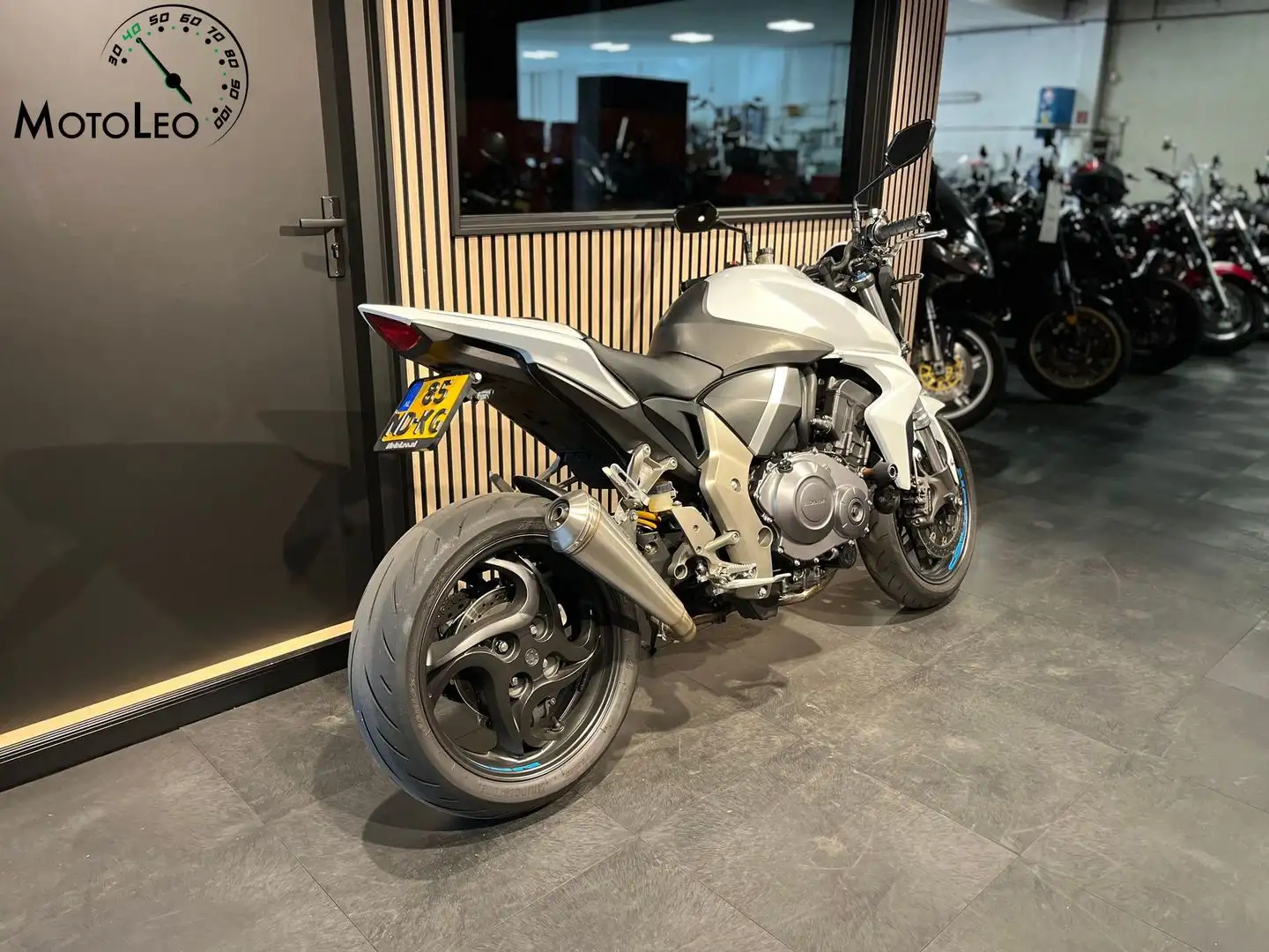 Honda CB 1000 R Wit - 2