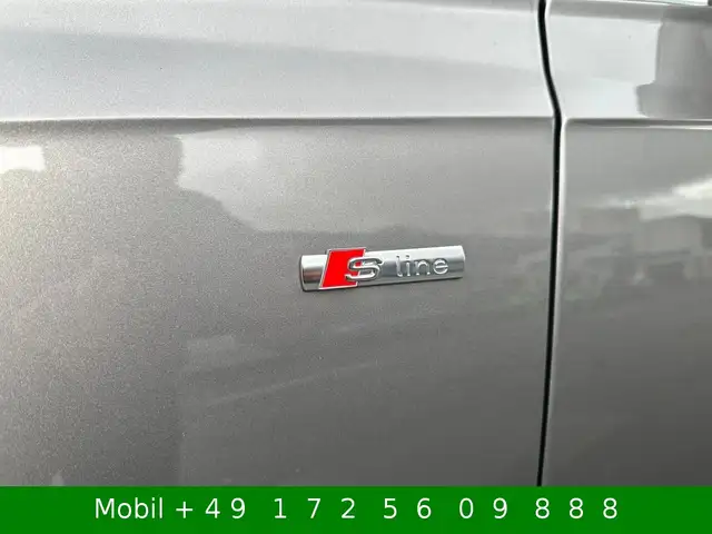 Audi Q7 view 12