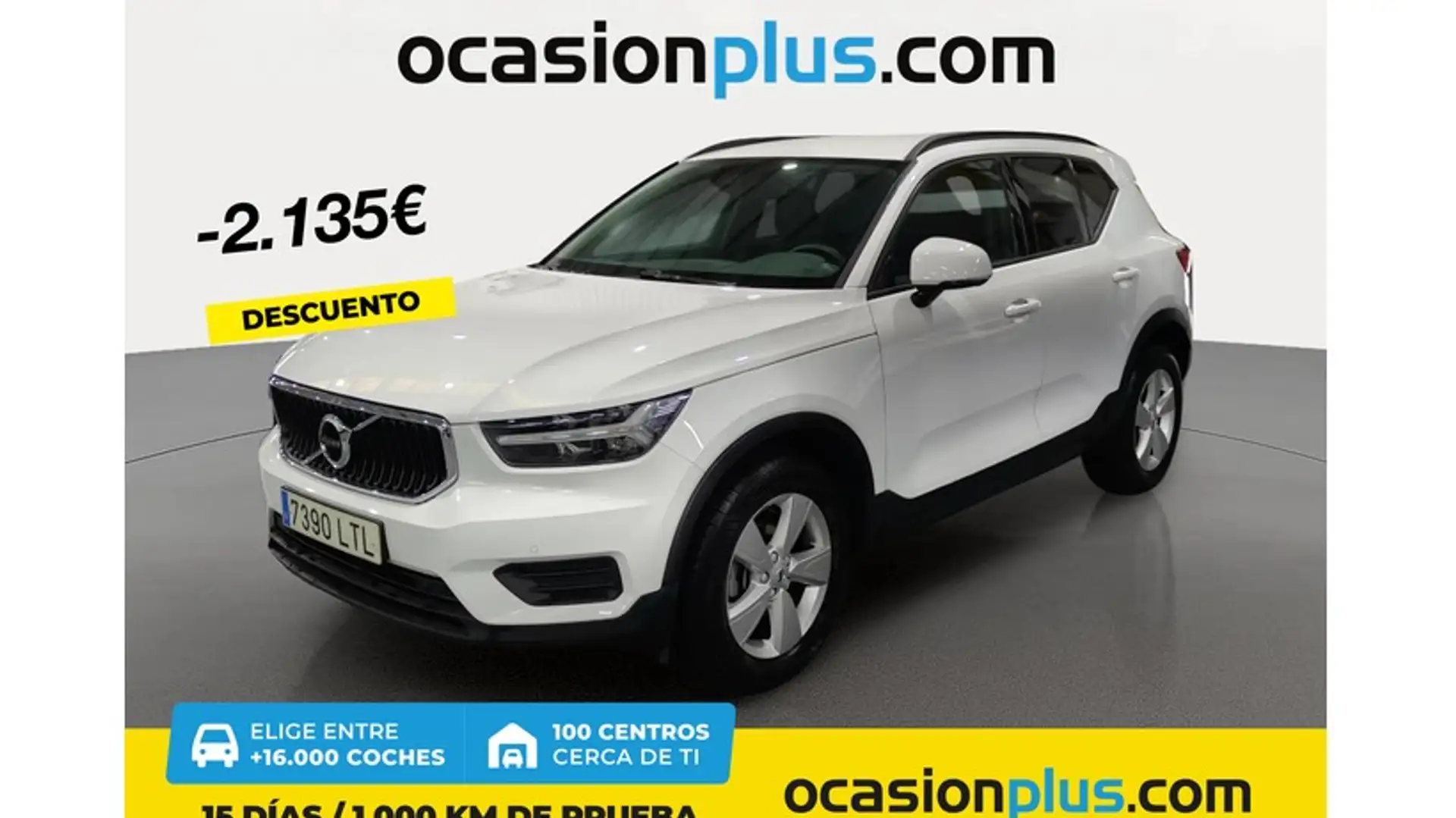 Volvo XC40 T2 Momentum Core Blanco - 1