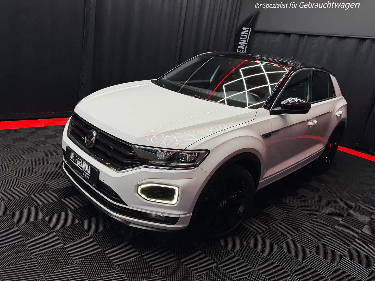 Volkswagen T-Roc Sport *R-line*AHK*LED*NAVI* Weiß - 2