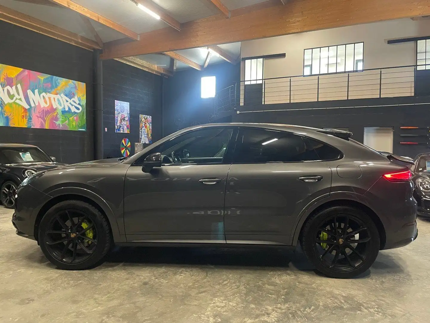 Porsche Cayenne Coupé E-Hybrid 3.0 l V6 462 ch LOA Dispoible Grigio - 2