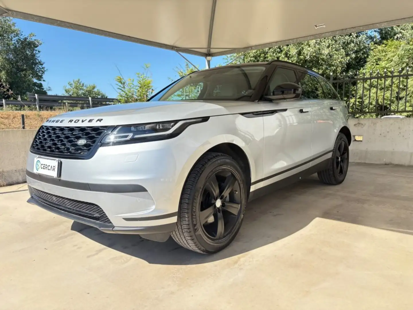 Land Rover Range Rover Velar 2.0D I4 240 CV S  POCHI CHILOMETRI Argento - 1