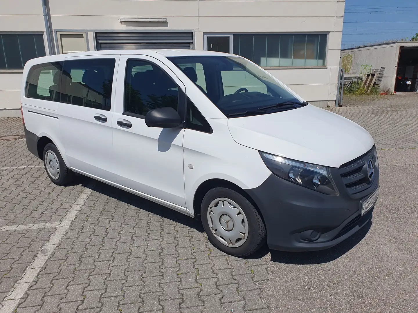 Mercedes-Benz Vito 110 CDI Tourer Lang *Klima / 9-Sitzer / Euro 6* Blanco - 1