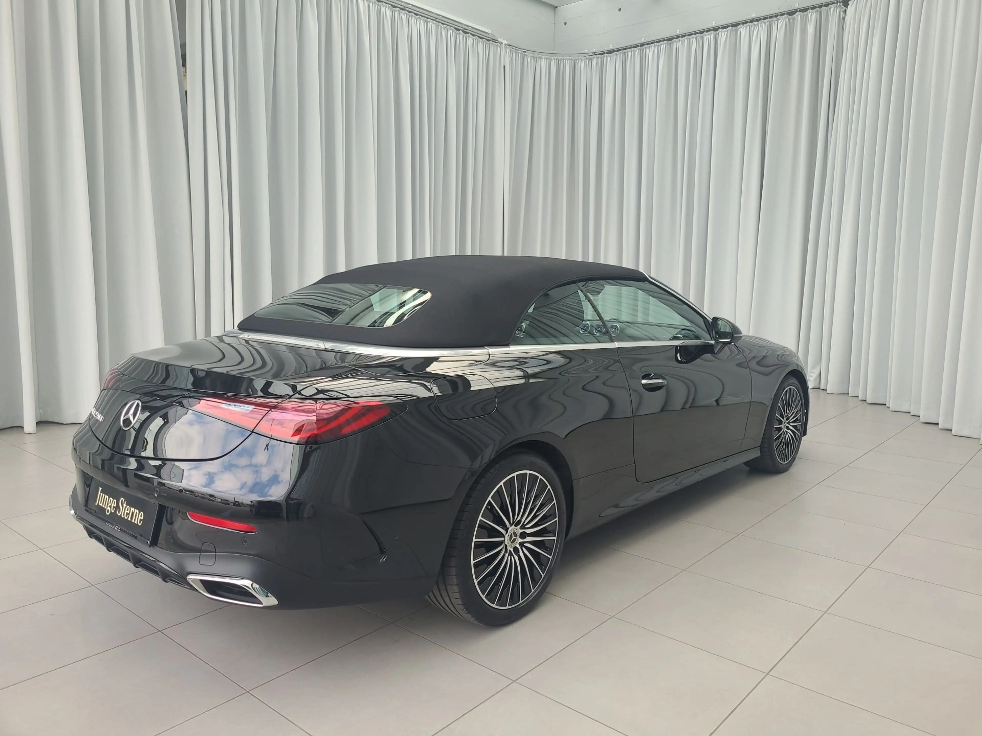 Mercedes-Benz CLE 220 d Cabriolet SpurW Winterp. — photo 5