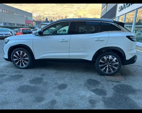 Renault Austral view 5