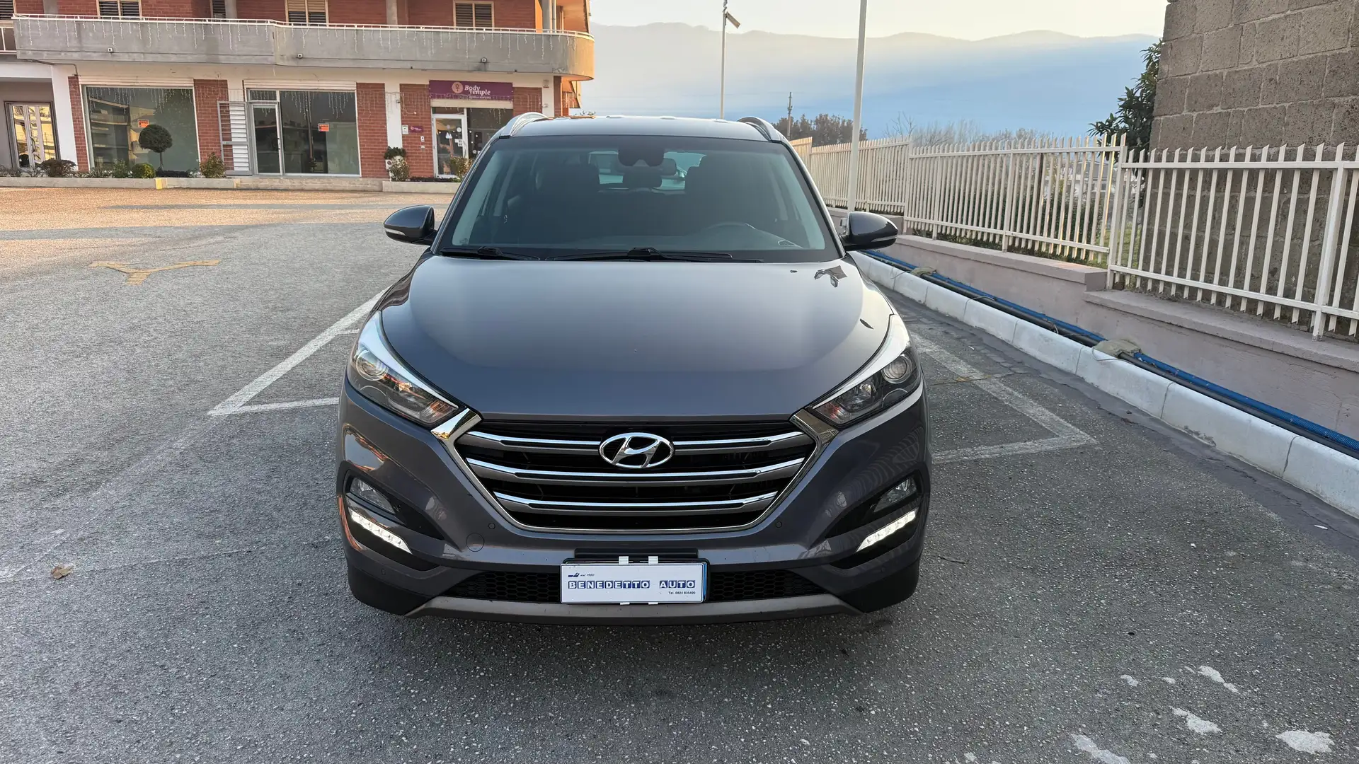 Hyundai TUCSON 1.7 crdi Comfort Plus Pack 2wd 115cv PERFETTA Blu/Azzurro - 1