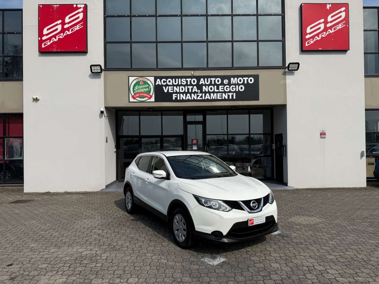 Nissan Qashqai Qashqai 1.5 dCi DPF Acenta