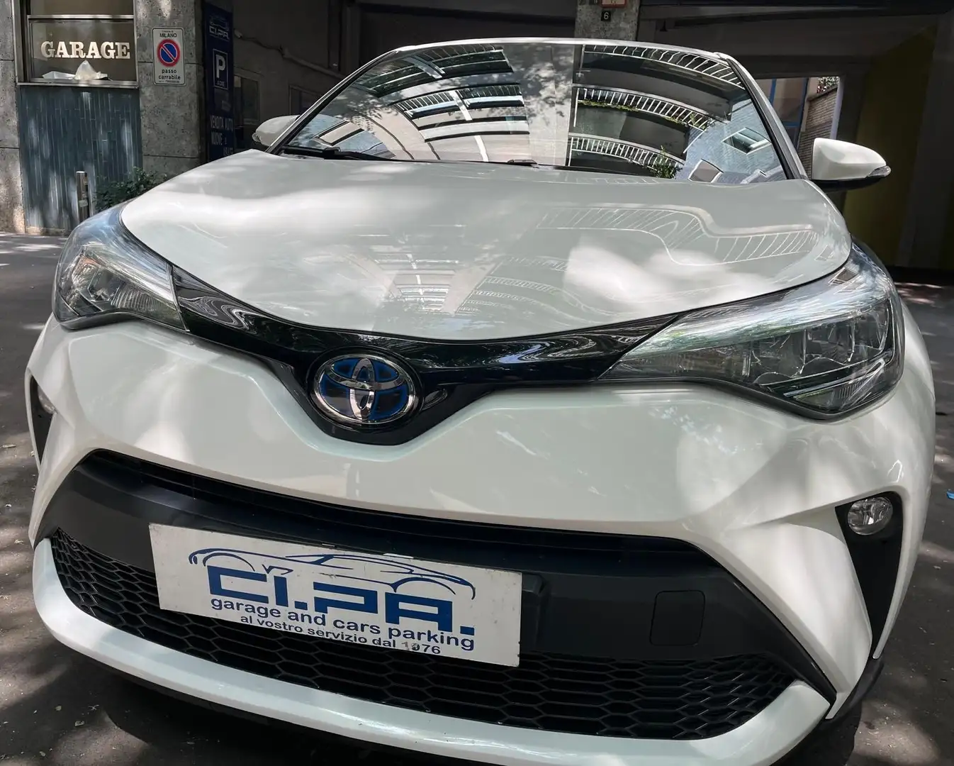 Toyota C-HR C-HR 1.8h Business e-cvt Blanc - 2