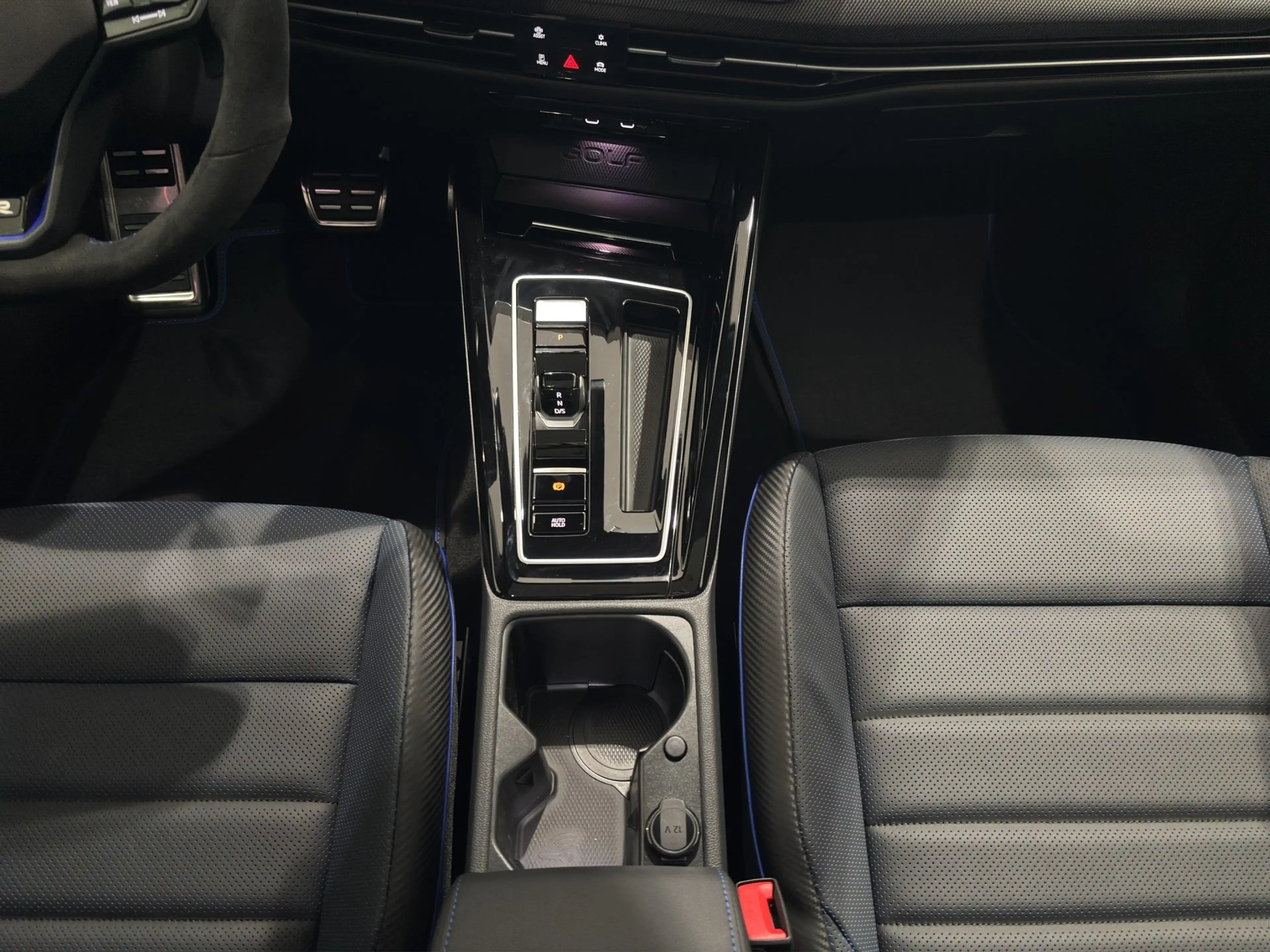 Volkswagen Golf Variant R 2.0 TSI DSG 4M 360 ACC AHK Kam. — photo 13