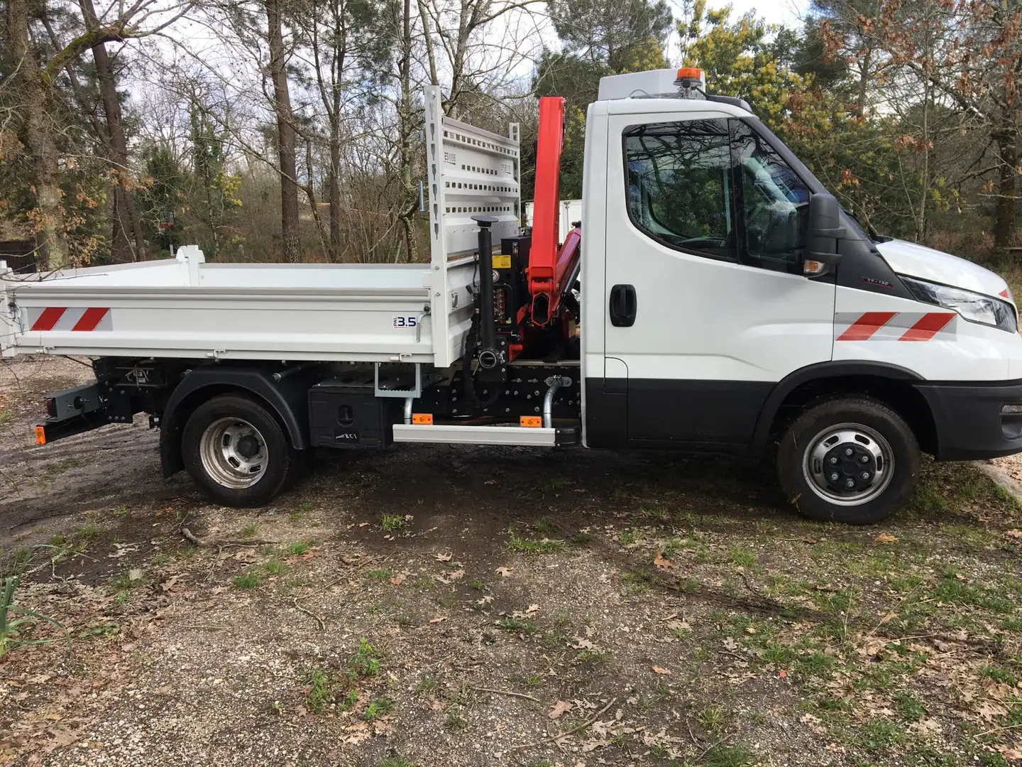 Iveco Daily CHASSIS CAB 35 C 16 EMP 3750 QUAD-TOR HI MATIC White - 1