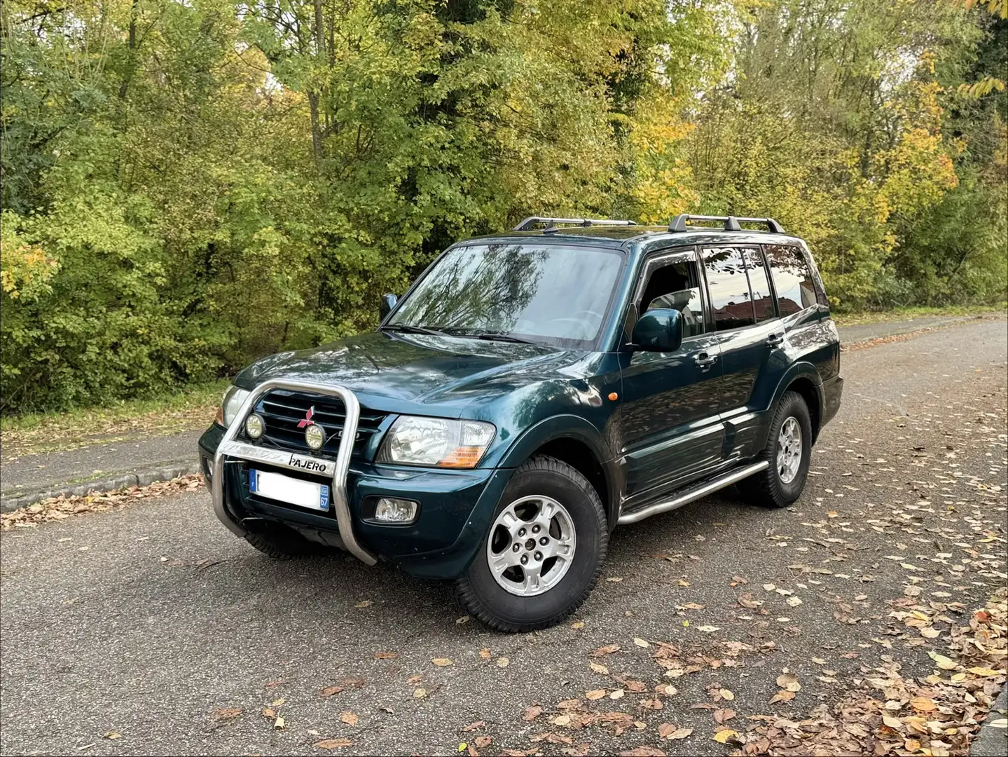Mitsubishi Pajero 3.2 DI-D Elégance - 1