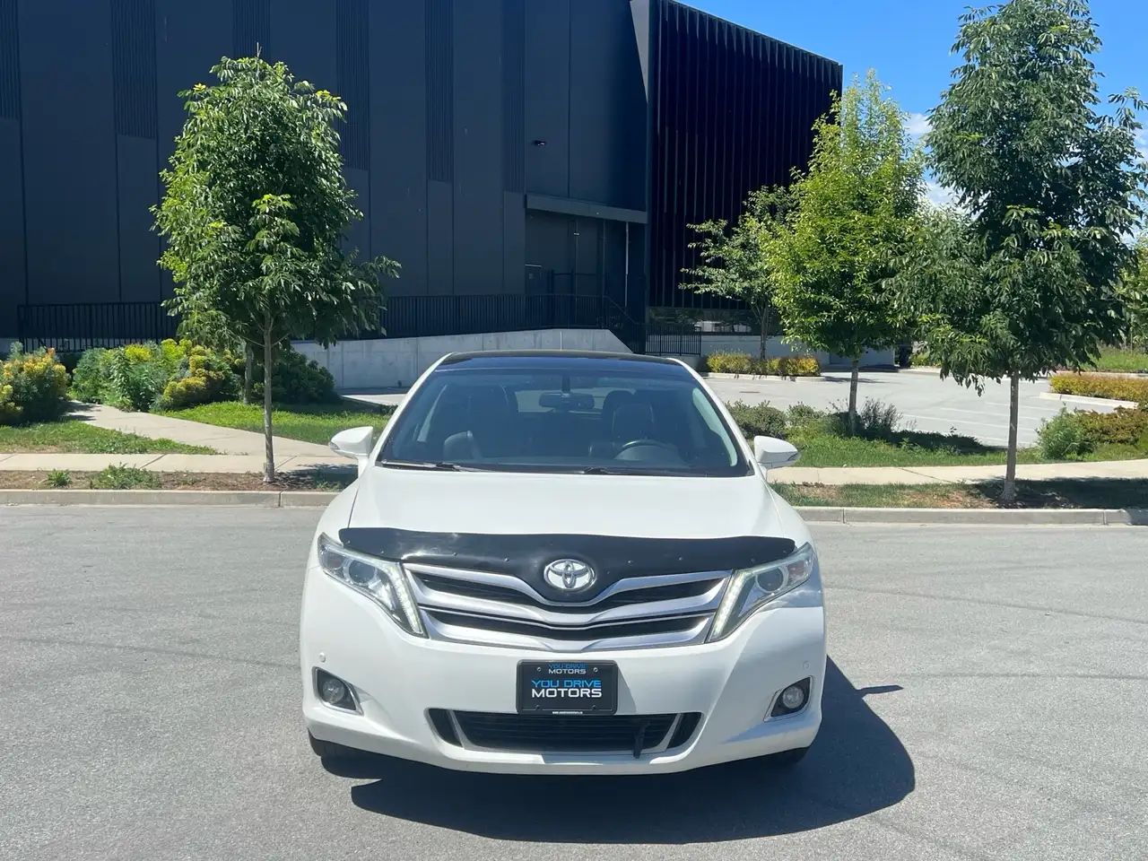 Toyota Venza photo Toyota Venza