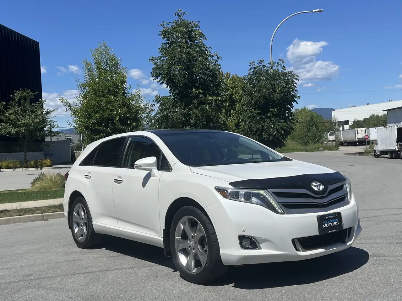 Toyota Venza photo Toyota Venza