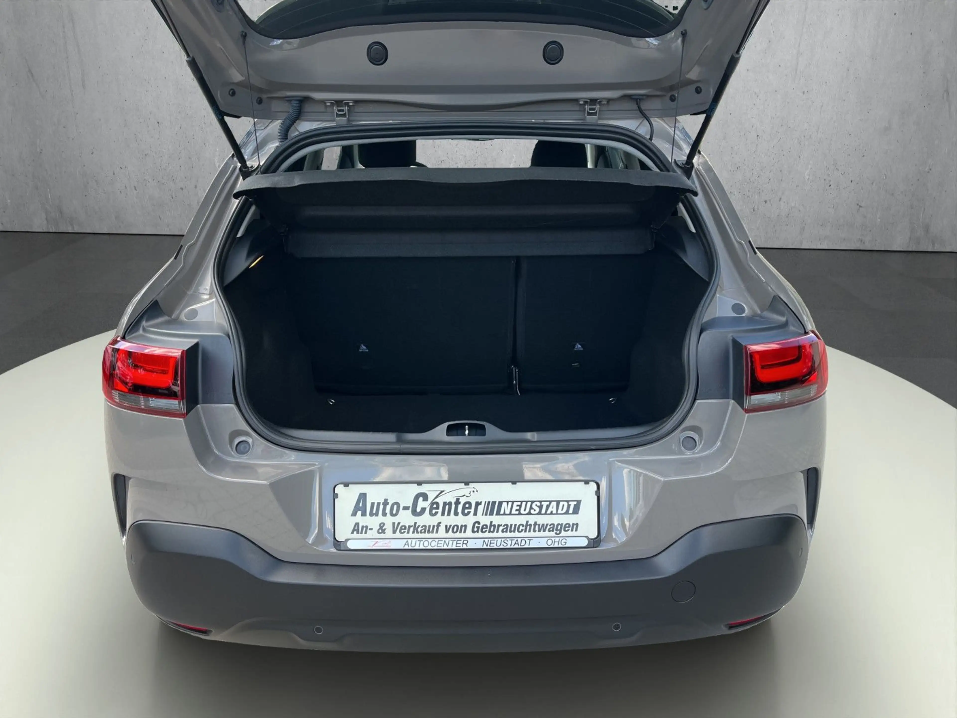 Citroen C4 Cactus Shine KAMERA/APP/NAVI/KLIMAA/DAB+ — photo 5