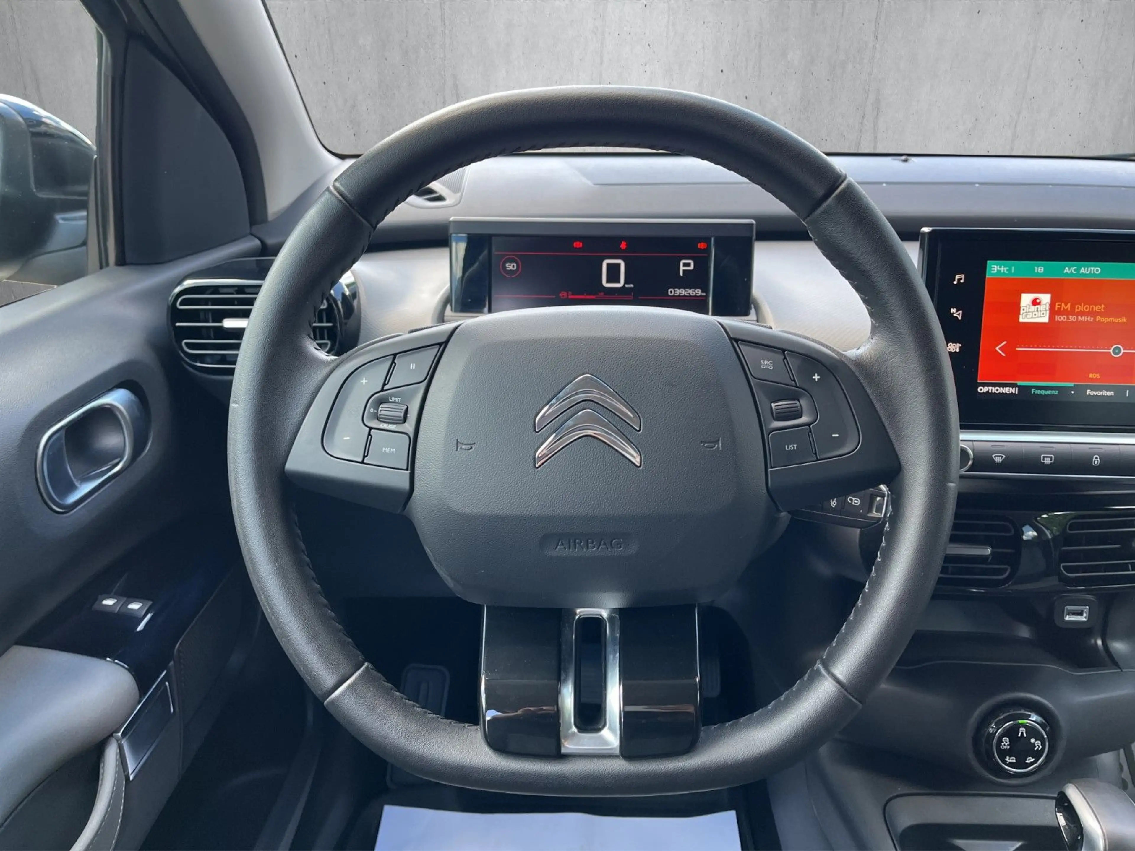 Citroen C4 Cactus Shine KAMERA/APP/NAVI/KLIMAA/DAB+ — photo 13