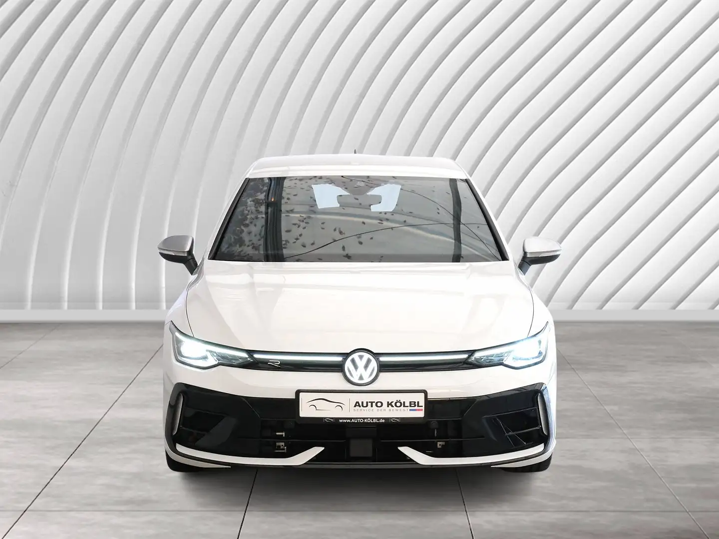 Volkswagen Golf R VIII Lim. 2.0 TSI 245 kW 4Motion R ACC RFK Weiß - 2