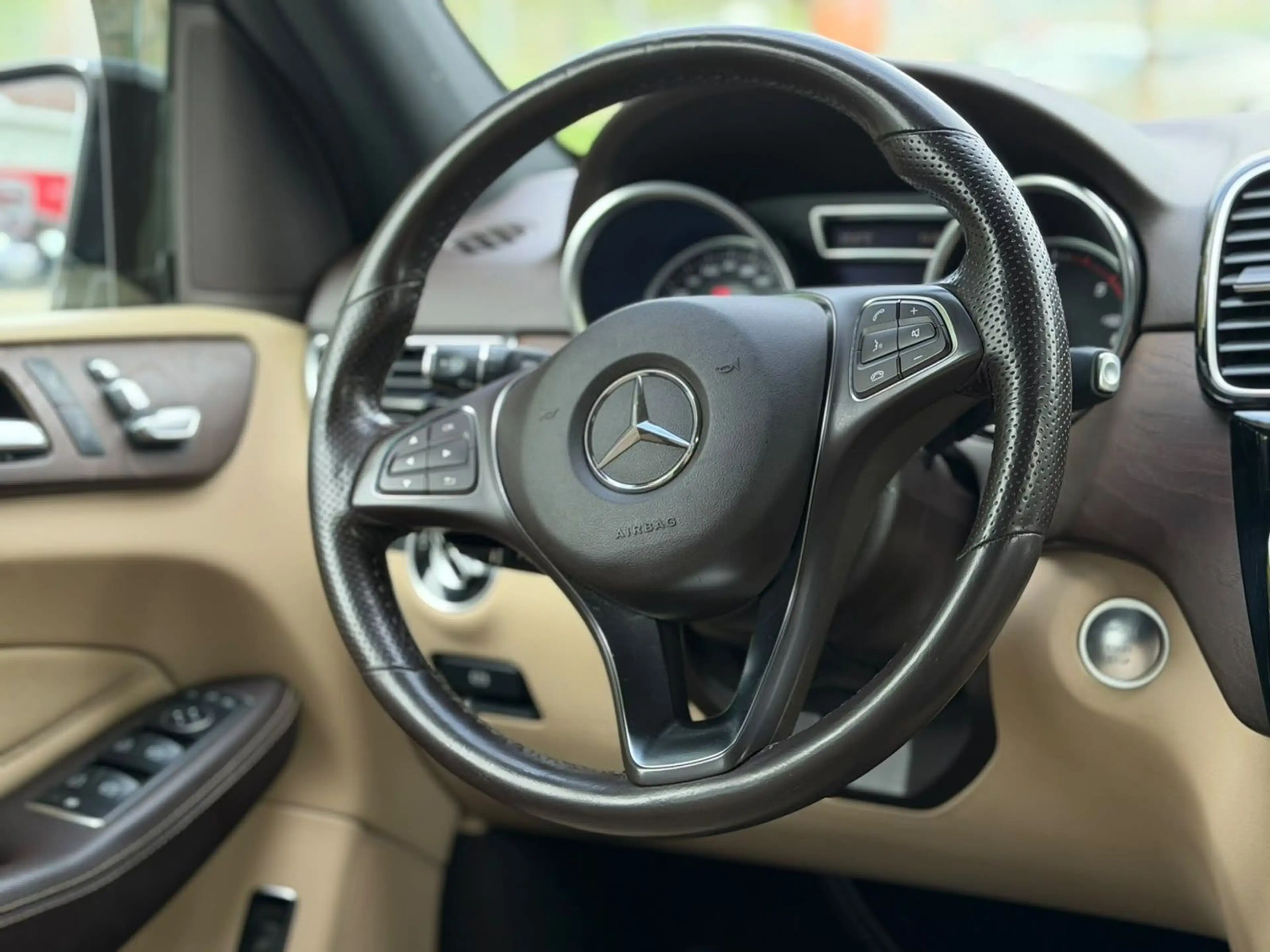Mercedes-Benz GLE 350 GLE 350 d 4Matic (166.024) — photo 15