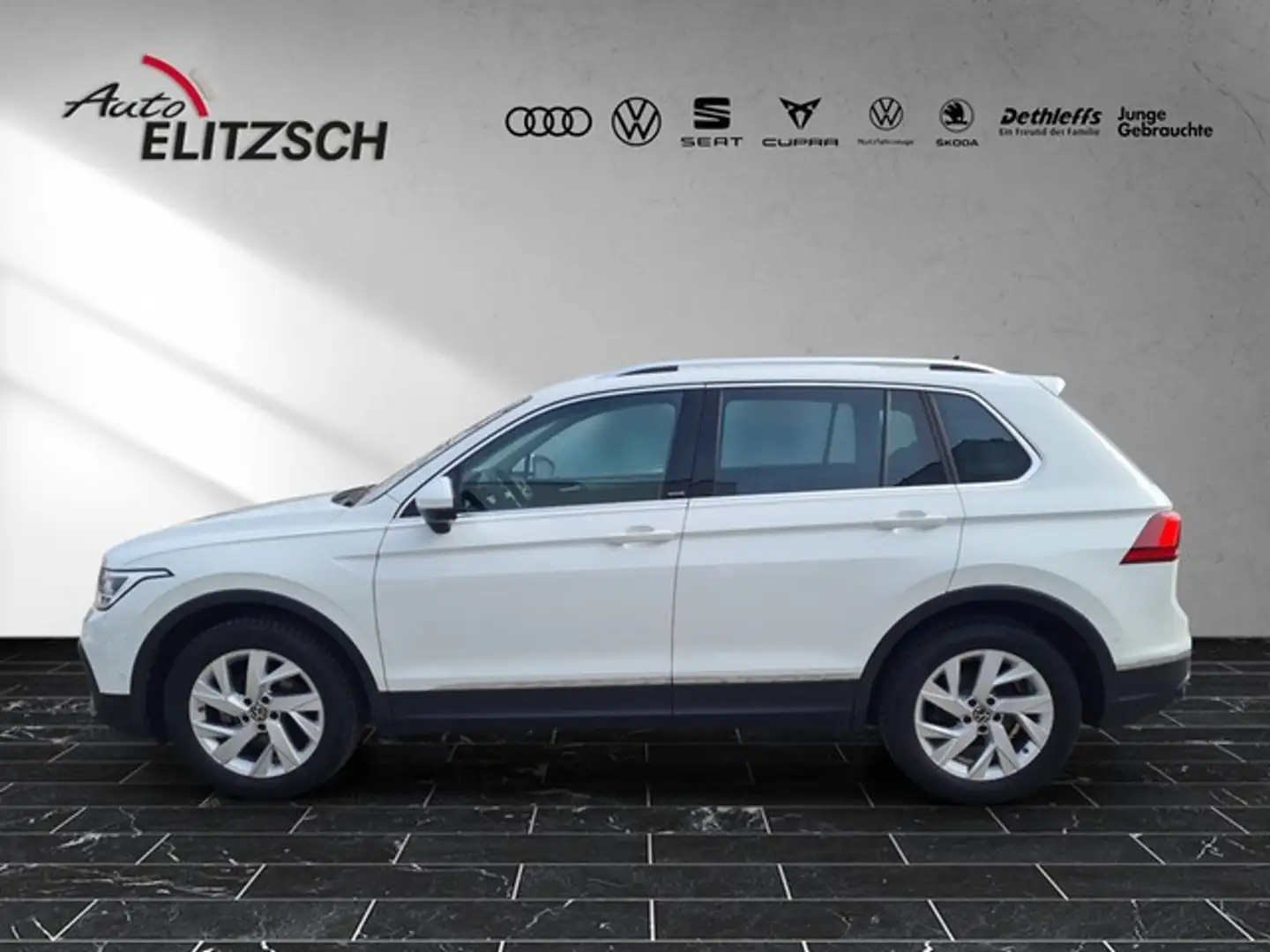 Volkswagen Tiguan Move LED RFK ACC NAVI PDC SHZ Weiß - 2