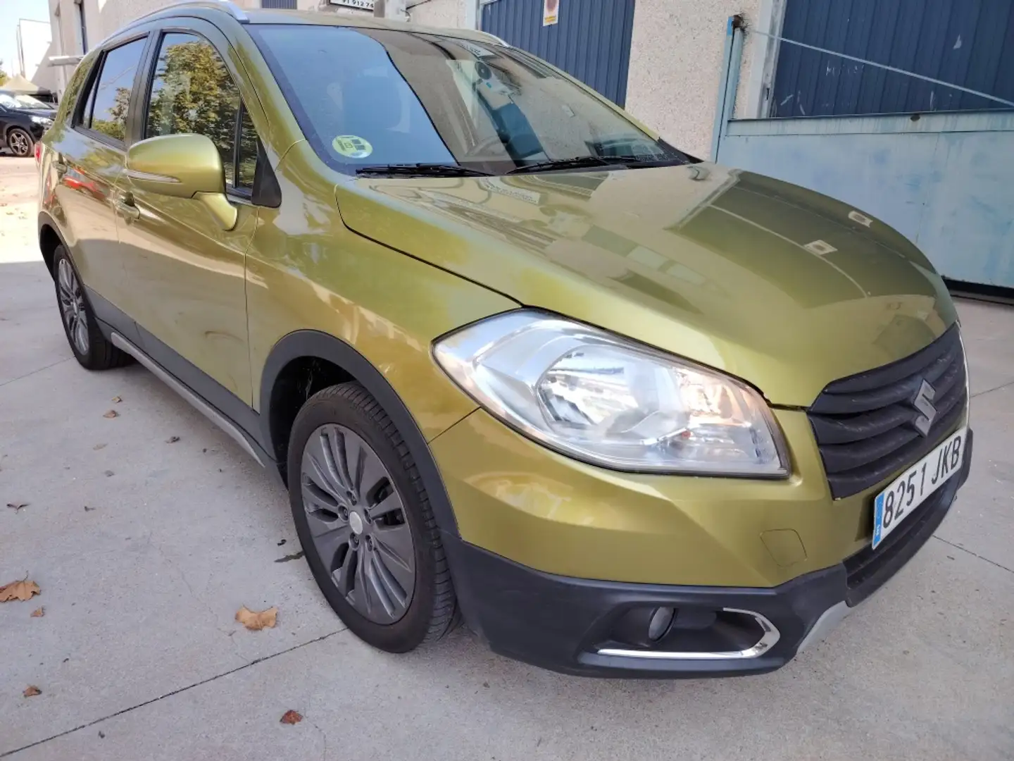 Suzuki SX4 Berlina Manual de 5 Puertas Verde - 2