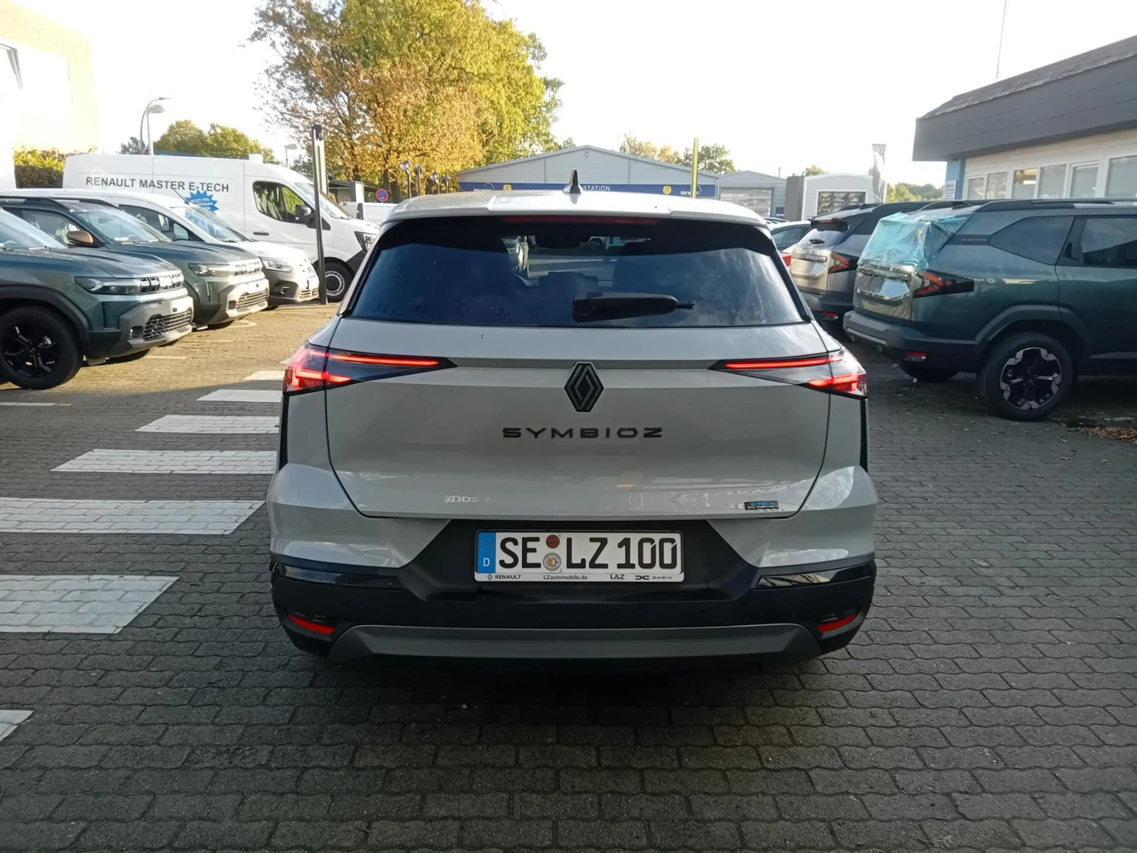 Renault Symbioz Esprit Alpine E-Tech Full Hybrid 145 — photo 4