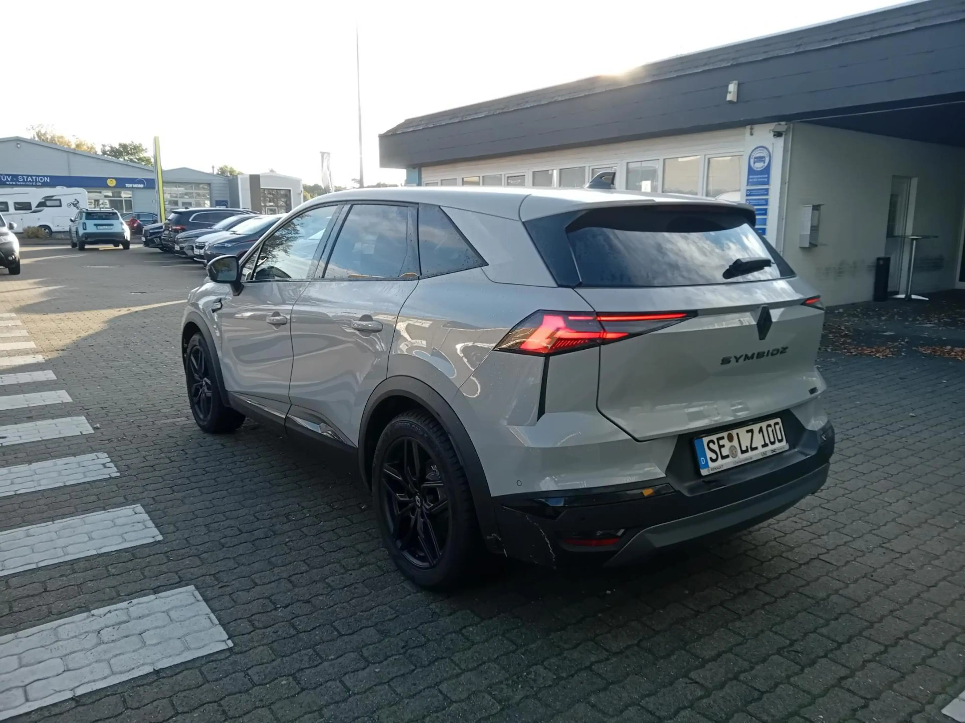 Renault Symbioz Esprit Alpine E-Tech Full Hybrid 145 — photo 3