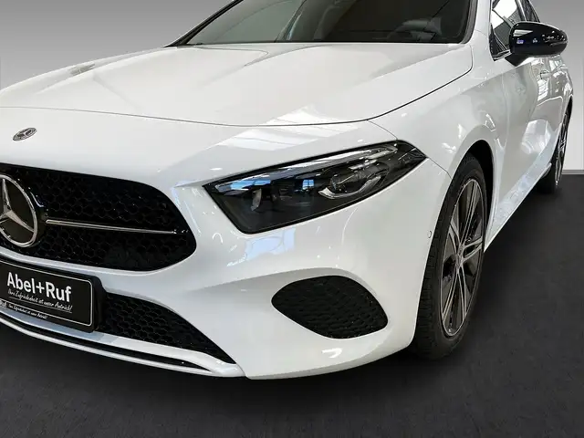 Mercedes-Benz A view 15