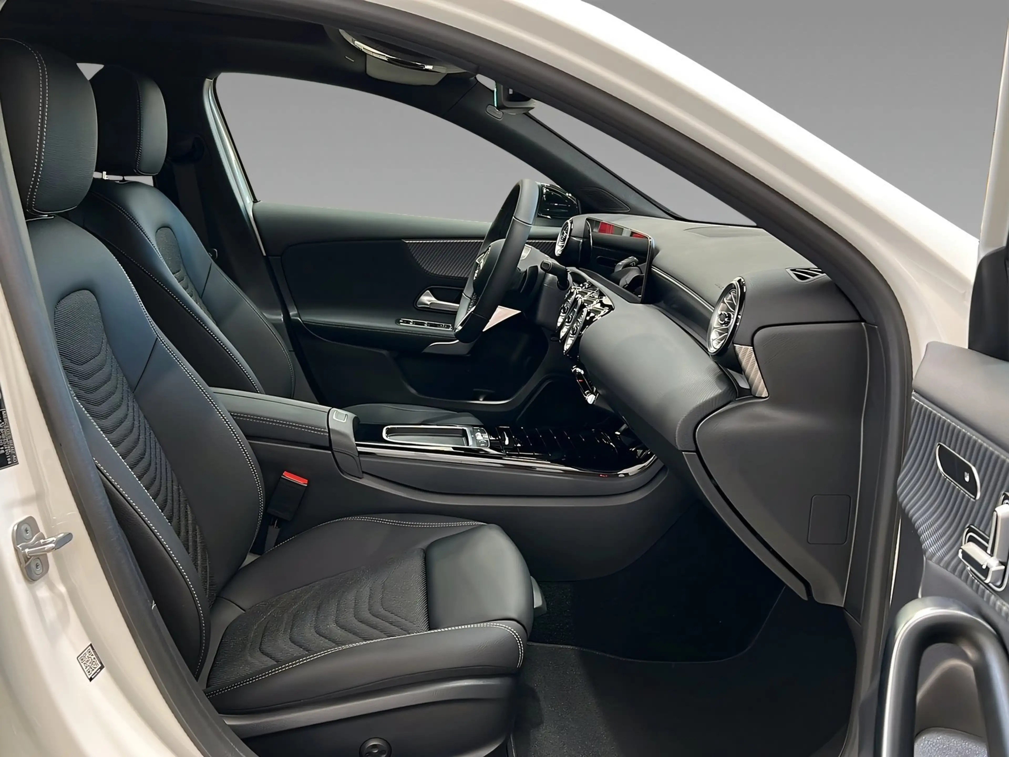 Mercedes-Benz A 200 PROGRESSIV+MULTI+NIGHT+Pano+StHz+DISTRONIC — photo 14