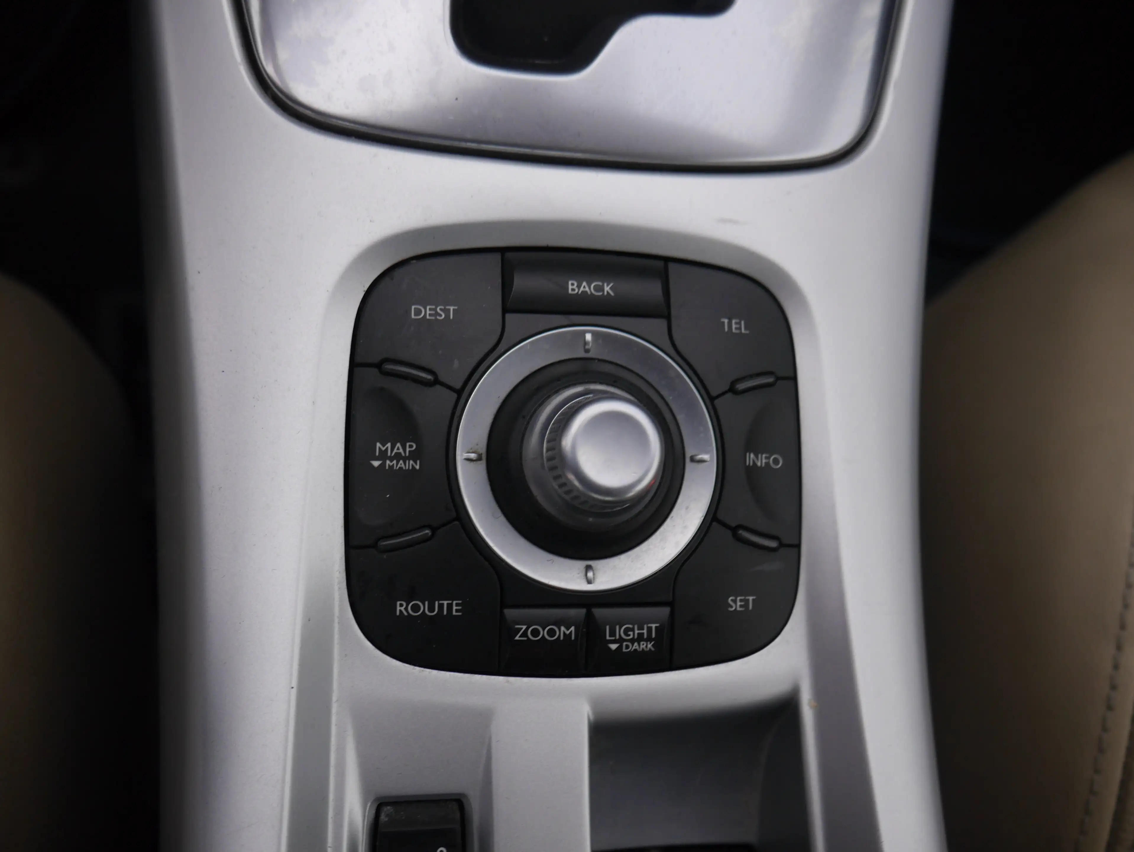 Renault Laguna Laguna Coupé 3.5i V6auto*GPS*CUIR*XENON* — photo 12