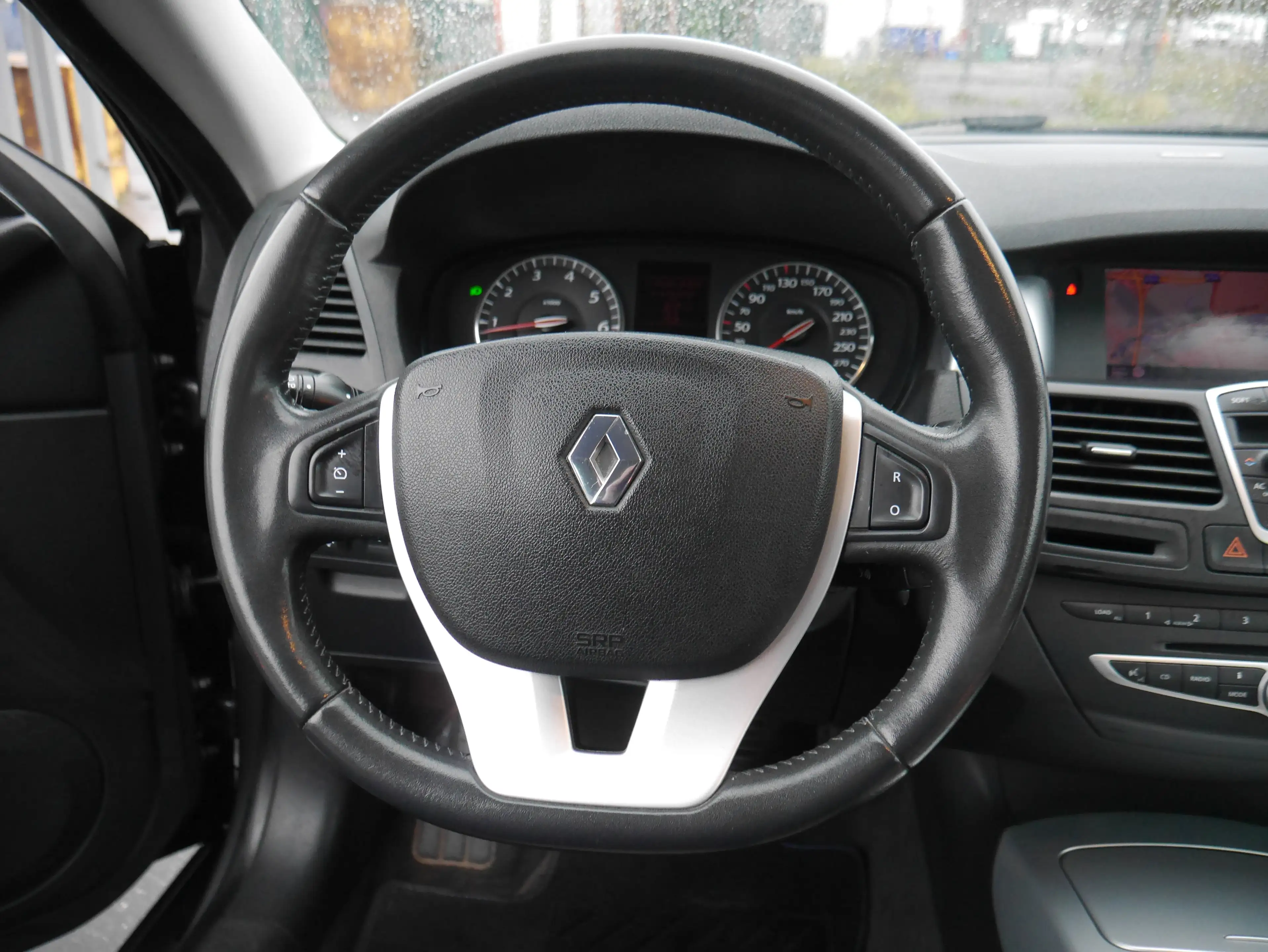 Renault Laguna Laguna Coupé 3.5i V6auto*GPS*CUIR*XENON* — photo 7