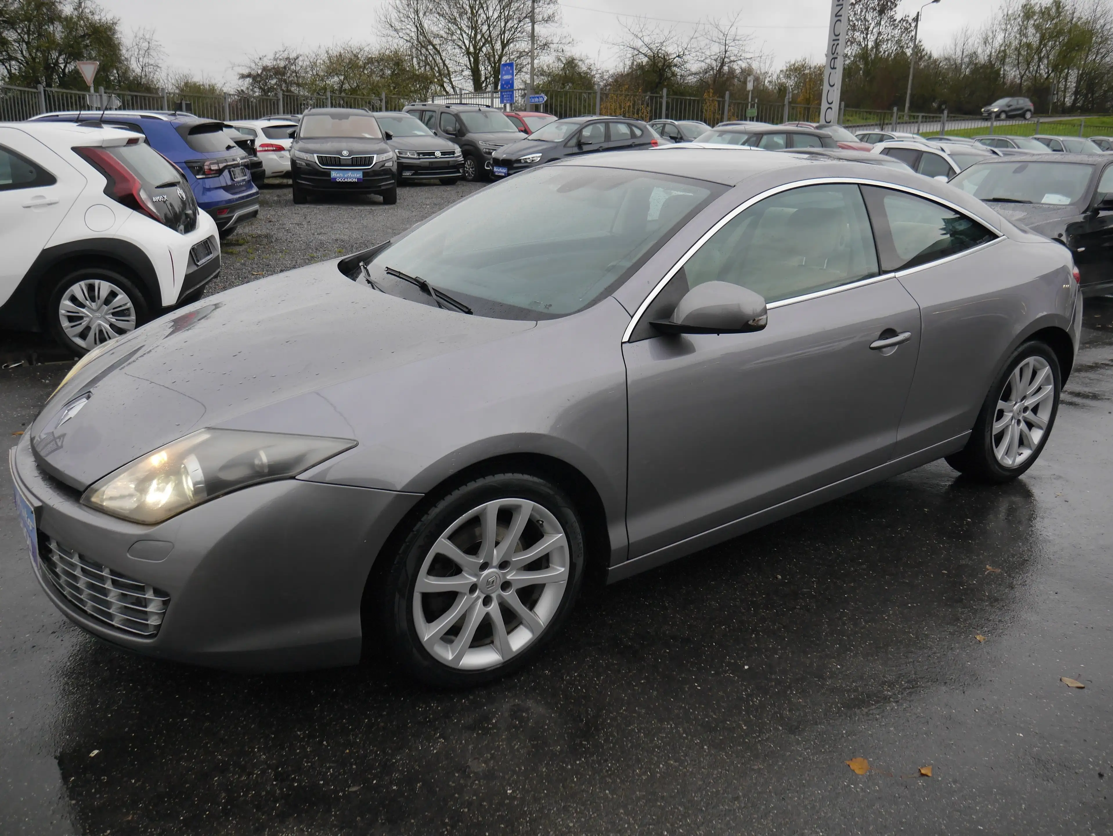 Renault Laguna Laguna Coupé 3.5i V6auto*GPS*CUIR*XENON* — photo 2