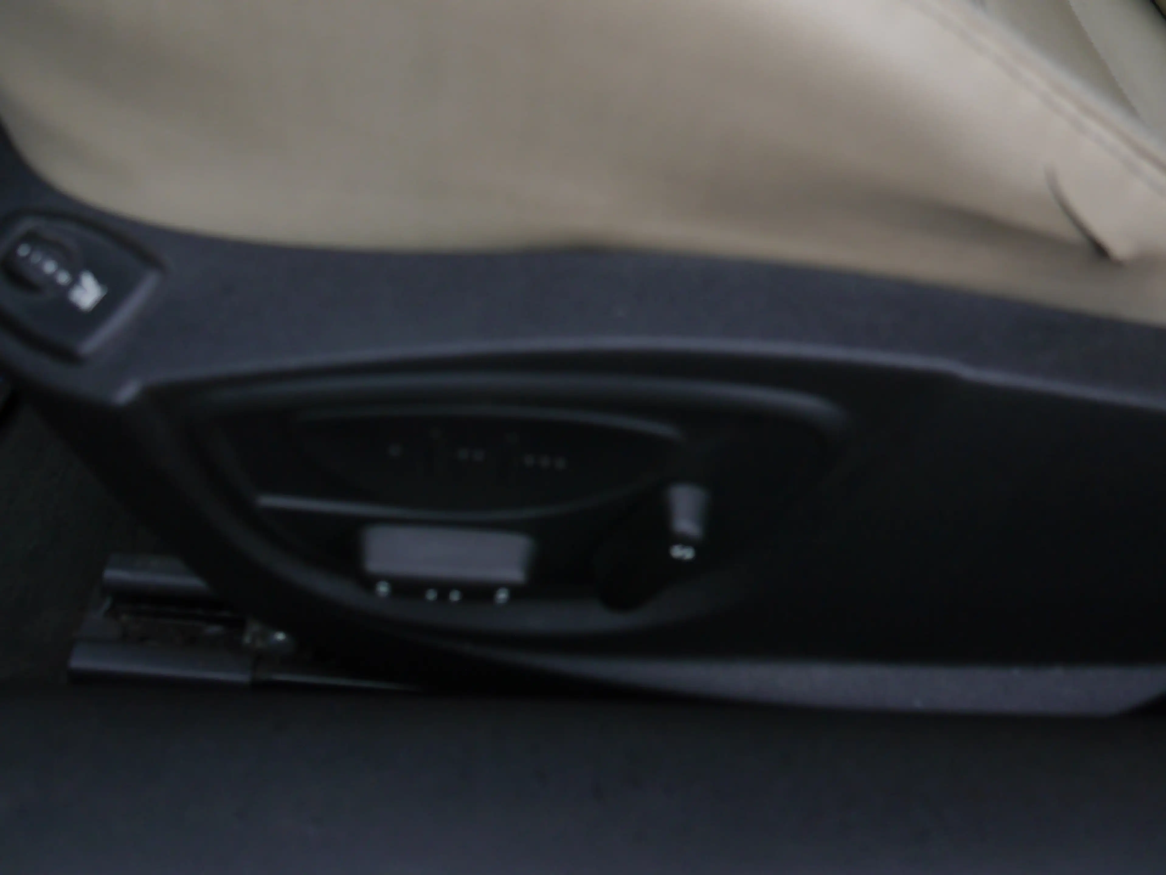 Renault Laguna Laguna Coupé 3.5i V6auto*GPS*CUIR*XENON* — photo 15