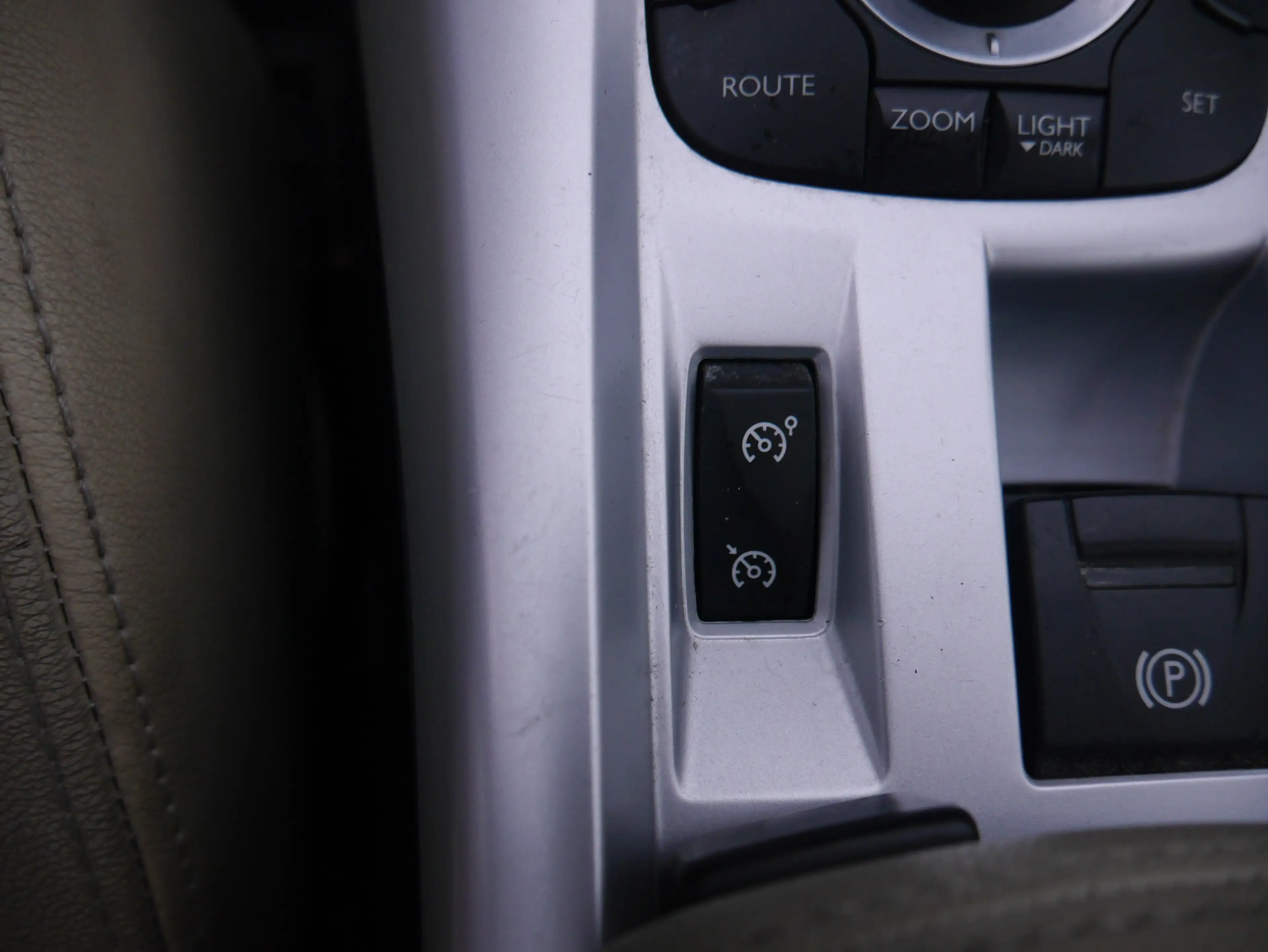 Renault Laguna Laguna Coupé 3.5i V6auto*GPS*CUIR*XENON* — photo 13