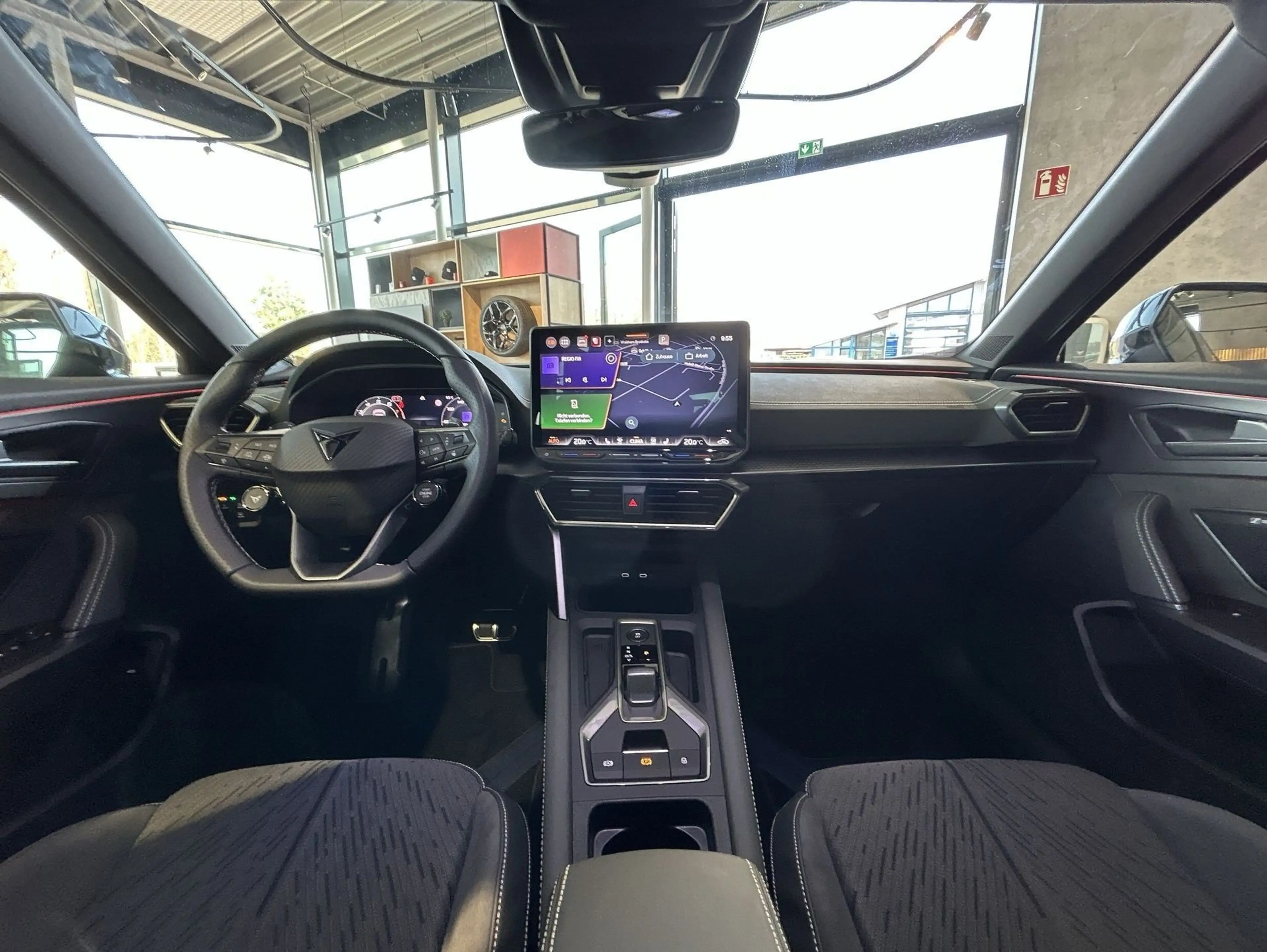 CUPRA Formentor 2.0 TSI 4Drive VZ W Matrix ACC LED RFK — photo 7
