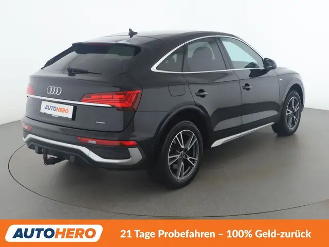 Audi Q5 view 6