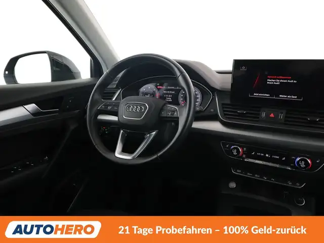 Audi Q5 view 13